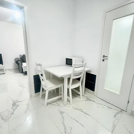 Apartment 9 *